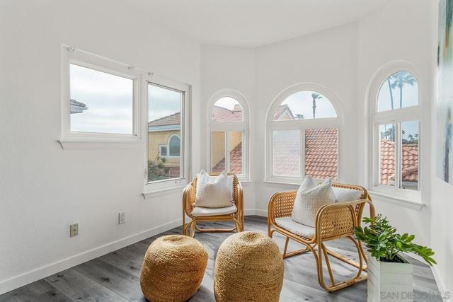 100 Tunapuna Lane, Coronado CA: https://media.crmls.org/mediaz/a8dff74f-afd9-4529-b256-fe48f916093e.jpg