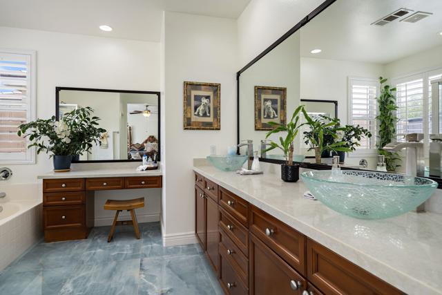 82806 Vincent Drive, Indio CA: https://media.crmls.org/mediaz/a8e03533-e44e-4906-bd52-7c252829b1ee.jpg