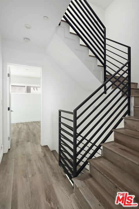 4916 1/2 S Centinela Avenue, Los Angeles CA: https://media.crmls.org/mediaz/a8e04ee2-b634-4228-9cda-0b06fe0e4ce1.jpg
