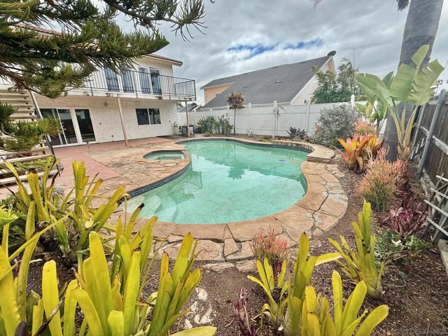 1210 CALIFORNIA, Imperial Beach CA: https://media.crmls.org/mediaz/a8e1c00e-3e4b-4392-bbf3-dade25d5cb95.jpg