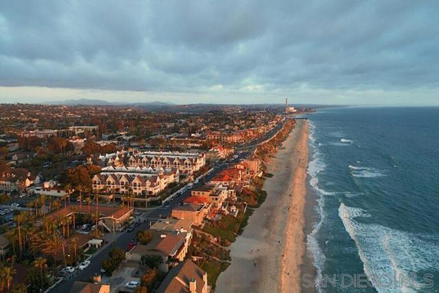 3275 Maezel Ln, Carlsbad CA: https://media.crmls.org/mediaz/a8e1d40c-a4ae-4dbe-b2ea-0a6d3ad1a69e.jpg