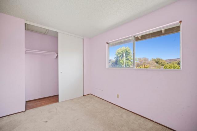 22709 Picador Drive, Salinas CA: https://media.crmls.org/mediaz/a8e202b9-4c72-4fc3-ab28-05a41215dc76.jpg