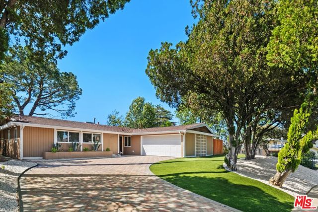 20553 Califa Street, Woodland Hills CA: https://media.crmls.org/mediaz/a8e25517-246d-44c6-9ba6-41ef864c3f2a.jpg
