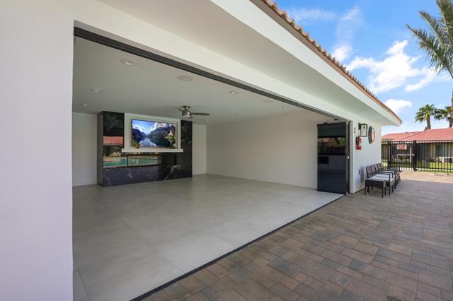 Image 8 of 23 For 48334 Stewart Drive J4