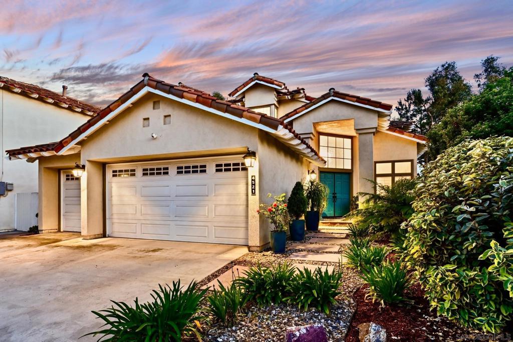 4521 Tarantella Lane