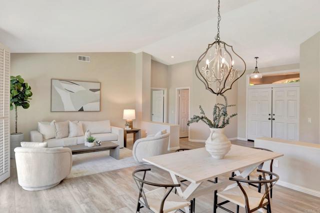 Detail Gallery Image 15 of 34 For 3325 Avenida Magoria, Escondido,  CA 92029 - 3 Beds | 2/1 Baths