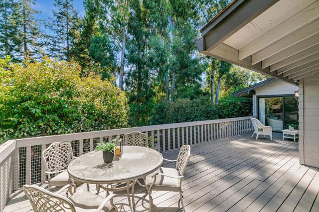1350 Trinity Drive, Menlo Park CA: https://media.crmls.org/mediaz/a8e53a62-e7d4-444c-9bcb-958cc2574ca7.jpg