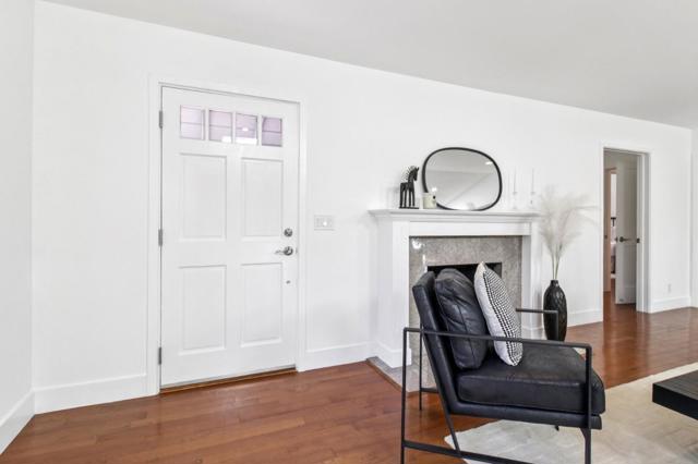 236 Willow Road, Menlo Park CA: https://media.crmls.org/mediaz/a8e5699c-cb68-4019-8bc8-8c6fd6a49072.jpg