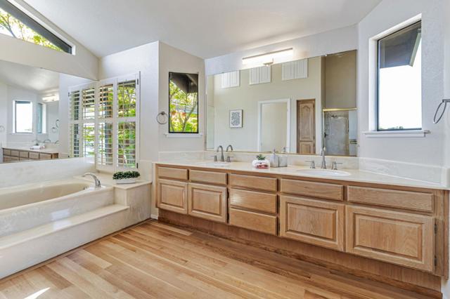 2959 Sea View Parkway, Alameda CA: https://media.crmls.org/mediaz/a8e73387-68fc-4a27-977f-e5c6a2b4abb5.jpg