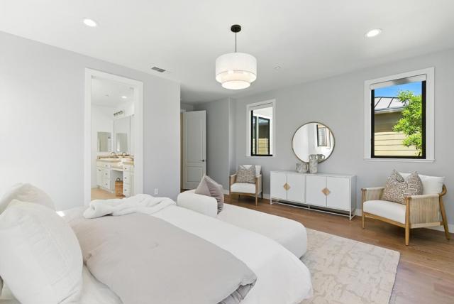 405 Spruce Lane, Palo Alto CA: https://media.crmls.org/mediaz/a8e7a90a-6577-498c-a528-6a7d6e45addc.jpg