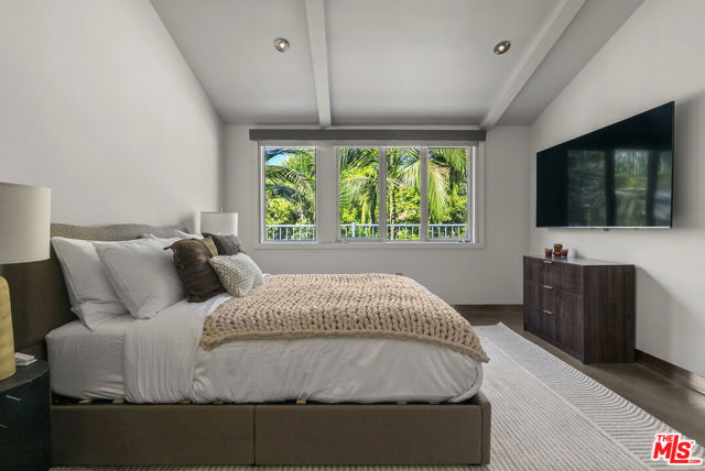8538 Eastwood Road photo 26