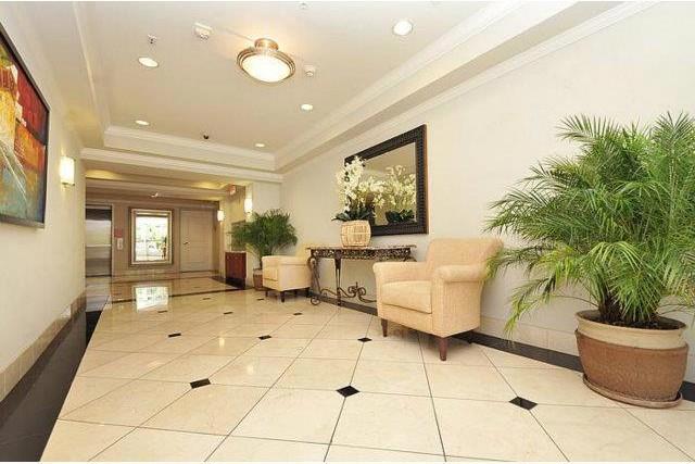 225 9th Avenue, San Mateo CA: https://media.crmls.org/mediaz/a8ea2d73-d6b2-4a6d-8963-4060217cbda4.jpg