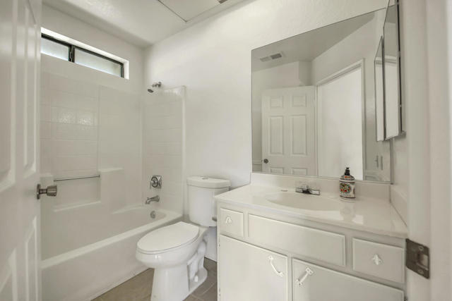 20 BATHROOM MLS