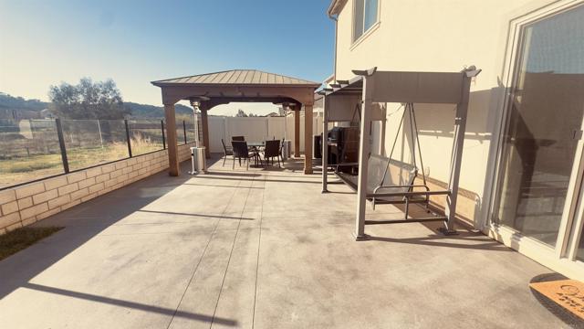 Detail Gallery Image 34 of 70 For 27960 Moosa Creek Way, Valley Center,  CA 92082 - 5 Beds | 3/1 Baths