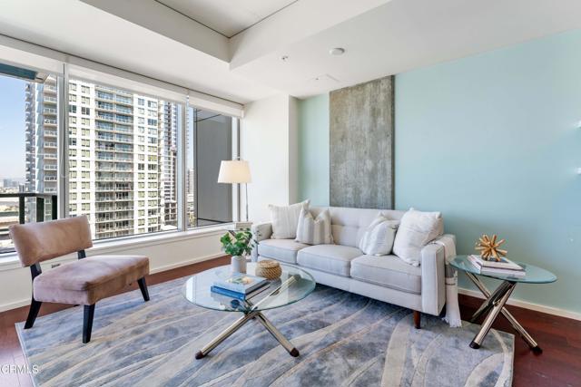 Detail Gallery Image 8 of 26 For 1155 S Grand Ave #1510,  Los Angeles,  CA 90015 - 2 Beds | 2 Baths