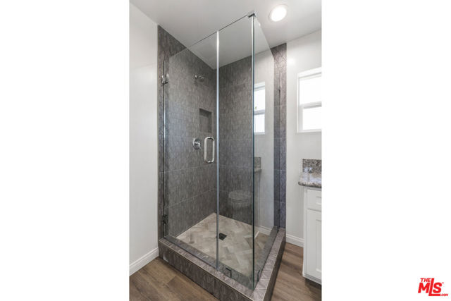7313 Kentland Avenue, West Hills CA: https://media.crmls.org/mediaz/a8ec84b3-d359-4ce9-9116-bb1f2887d782.jpg