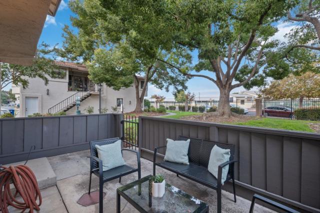 171 Kenbrook Circle, San Jose CA: https://media.crmls.org/mediaz/a8ece2b7-6ba3-4c50-84c1-7b283a10896f.jpg
