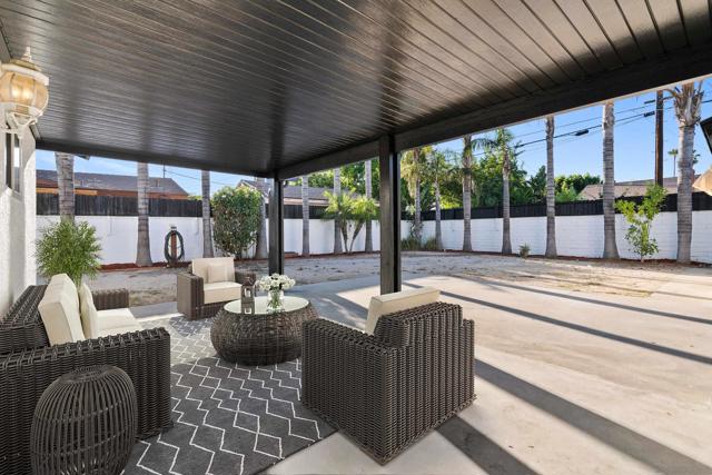 16117 Nordhoff St, North Hills CA: https://media.crmls.org/mediaz/a8ed7551-cccc-4a09-91bd-211a0585e6d5.jpg