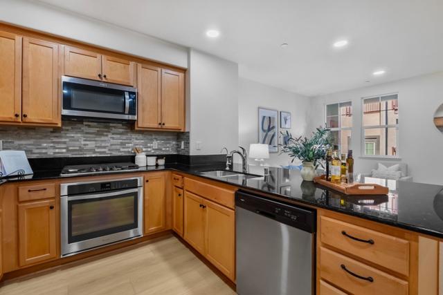 1032 Abruzzo Lane, San Jose CA: https://media.crmls.org/mediaz/a8ee10e7-54f8-4bb8-adaa-fb54e73b2281.jpg