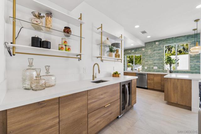 252 E Ocotillo Ave., Palm Springs CA: https://media.crmls.org/mediaz/a8f0b236-bc82-47cf-a0c4-ecf8241e9c35.jpg