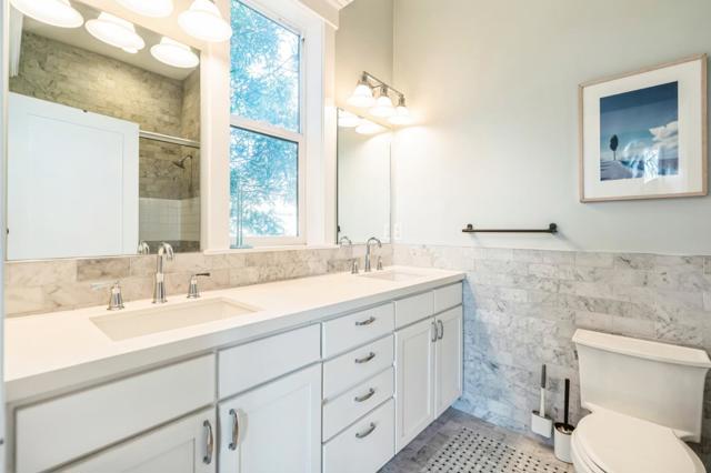 1416 11 Street, Oakland CA: https://media.crmls.org/mediaz/a8f23133-9701-4bd3-b713-475afbd1f8d8.jpg