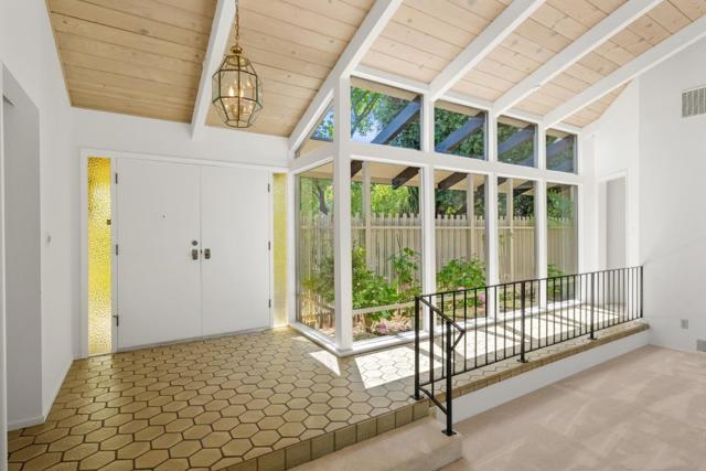19363 Athos Place, Saratoga CA: https://media.crmls.org/mediaz/a8f27f6e-7f5d-42e7-a460-660fdfacd880.jpg