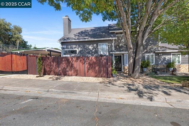301 Grangnelli Ave, Antioch CA: https://media.crmls.org/mediaz/a8f34424-56a3-404c-8021-09c114e2cdf6.jpg