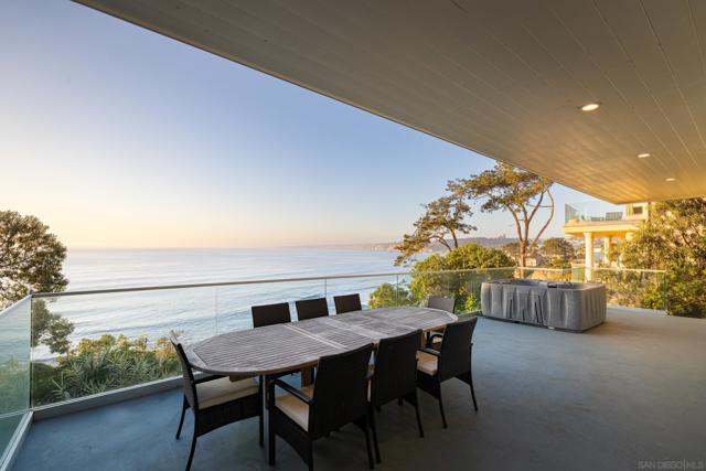 Image 3 of 45 For 1624 Torrey Pines Rd