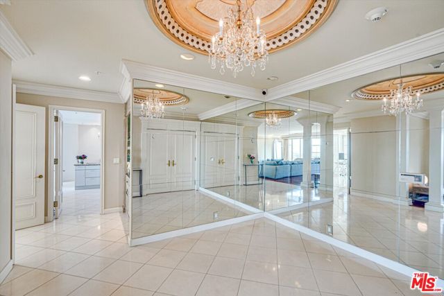 10580 Wilshire Boulevard, Los Angeles CA: https://media.crmls.org/mediaz/a8f3d706-29db-4d6e-a240-d2de7fb75680.jpg