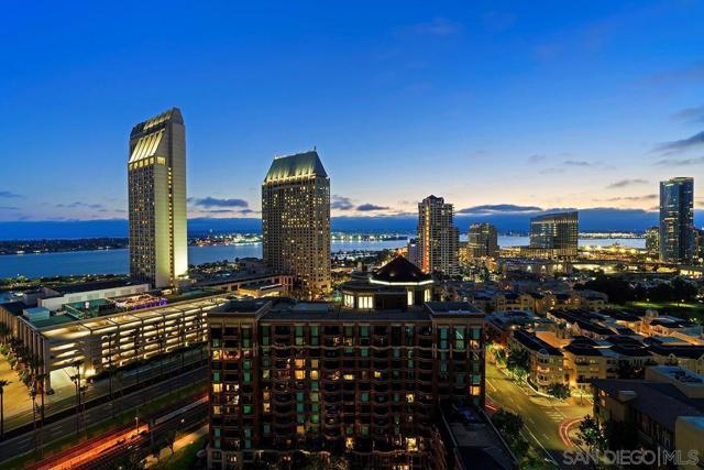 550 Front Street, San Diego CA: https://media.crmls.org/mediaz/a8f4d68e-0cd4-4d1e-a649-cff9e32ab304.jpg