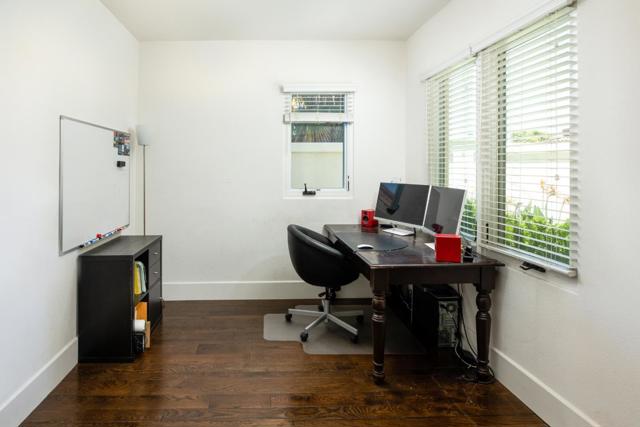 540 Fierro Loop, Campbell CA: https://media.crmls.org/mediaz/a8f4e7d6-f41c-4c84-917f-6af0b3df57e8.jpg