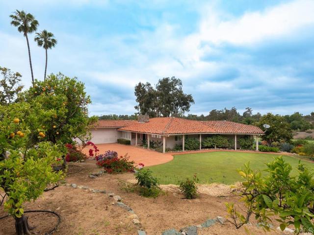 6418 Paseo Delicias, Rancho Santa Fe CA: https://media.crmls.org/mediaz/a8f5f881-d5d9-4698-9745-8bbab1de7d6f.jpg