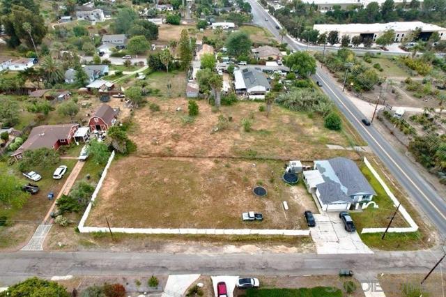 850 Poinsettia Ave Parcel A, San Marcos CA: https://media.crmls.org/mediaz/a8f625dc-b978-46a3-abb9-bb8972564923.jpg