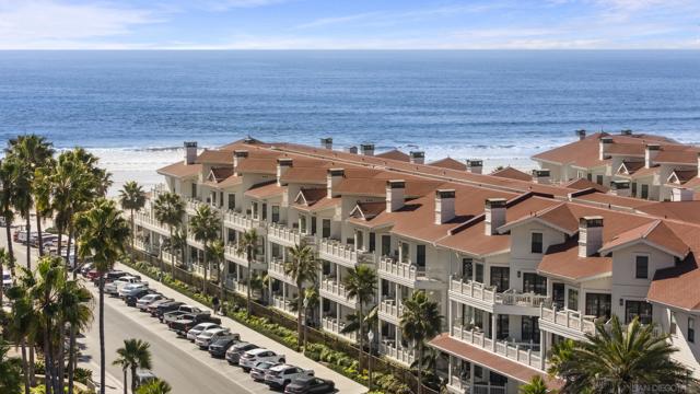 1500 Orange Ave, Coronado CA: https://media.crmls.org/mediaz/a8f70bd6-8c3a-431b-81d2-3ff0a3d13a4d.jpg