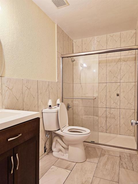 Detail Gallery Image 6 of 12 For 13921 Parkway Dr #68,  Garden Grove,  CA 92843 - 3 Beds | 2 Baths