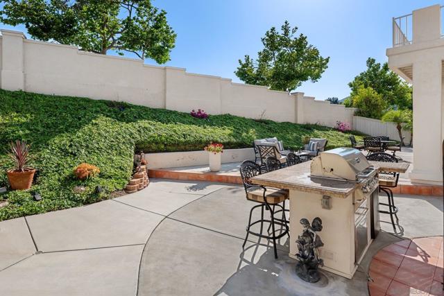 18027 Chieftain Ct, San Diego CA: https://media.crmls.org/mediaz/a8f79d16-793b-446f-8c67-19aa72c12507.jpg