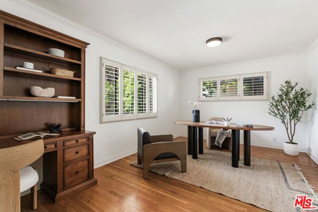 3254 Woodbine Street, Los Angeles CA: https://media.crmls.org/mediaz/a8f80d70-e132-42cc-a7ee-32f2603c902a.jpg
