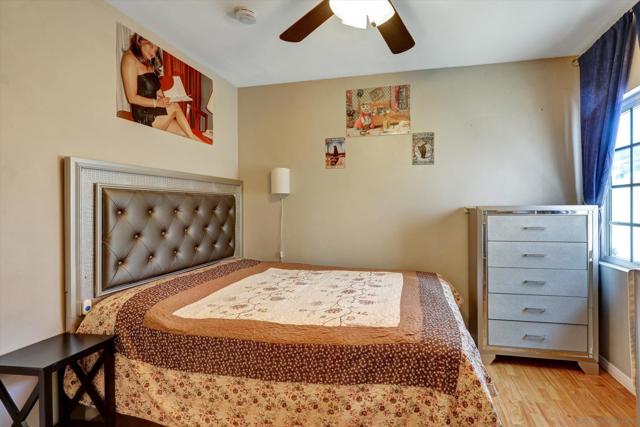 5238 Cervantes Ave, San Diego CA: https://media.crmls.org/mediaz/a8fa1c51-44ac-42de-ac02-bd66ca18a971.jpg