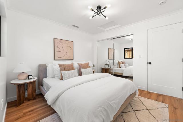 3678 Richmond St, San Diego CA: https://media.crmls.org/mediaz/a8fb1082-df4a-4ea3-8058-50b560f211fb.jpg