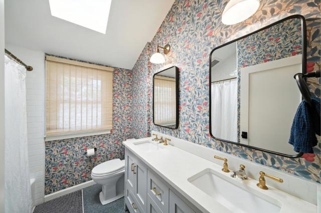 2671 Isabelle Avenue, San Mateo CA: https://media.crmls.org/mediaz/a8fbacb7-0d27-4e93-8141-b4723894051a.jpg