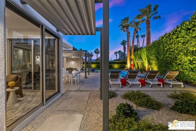 1449 N Via Miraleste, Palm Springs CA: https://media.crmls.org/mediaz/a8fc3656-80dd-4423-bbd0-f41f351e9794.jpg