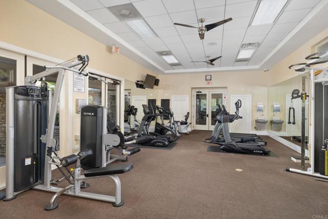 Detail Gallery Image 29 of 34 For 9753 W Canyon #4,  San Diego,  CA 92123 - 3 Beds | 2/1 Baths