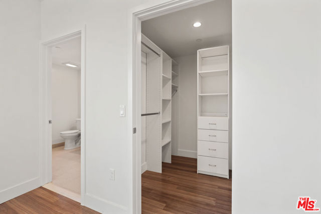 3618 Dunn Drive, Los Angeles CA: https://media.crmls.org/mediaz/a8ffcc4b-bb58-436c-b5ab-7965b67a6b75.jpg