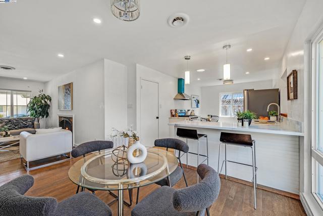 15833 Via Toledo, San Lorenzo CA: https://media.crmls.org/mediaz/a8fff36e-0dc5-4315-bcd3-eb43cd228ebf.jpg