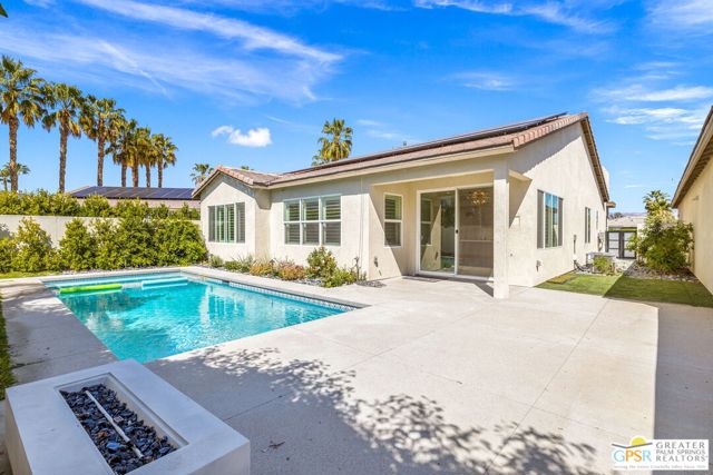 36277 Corta Aguila, Cathedral City CA: https://media.crmls.org/mediaz/a9008e6b-8b4d-4a71-8a02-8b3258579874.jpg