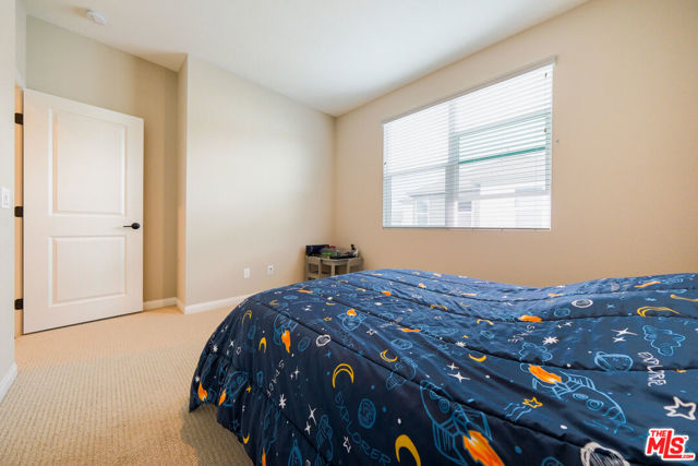 1681 Whitmore Loop, Chula Vista CA: https://media.crmls.org/mediaz/a900d759-48f1-47a2-80ac-29ecfcb194d5.jpg