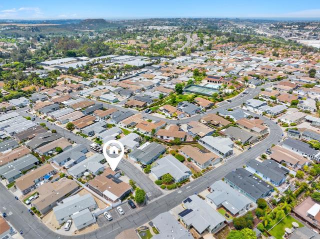 Detail Gallery Image 43 of 58 For 631 via Costa Rica, Vista,  CA 92081 - 2 Beds | 2 Baths