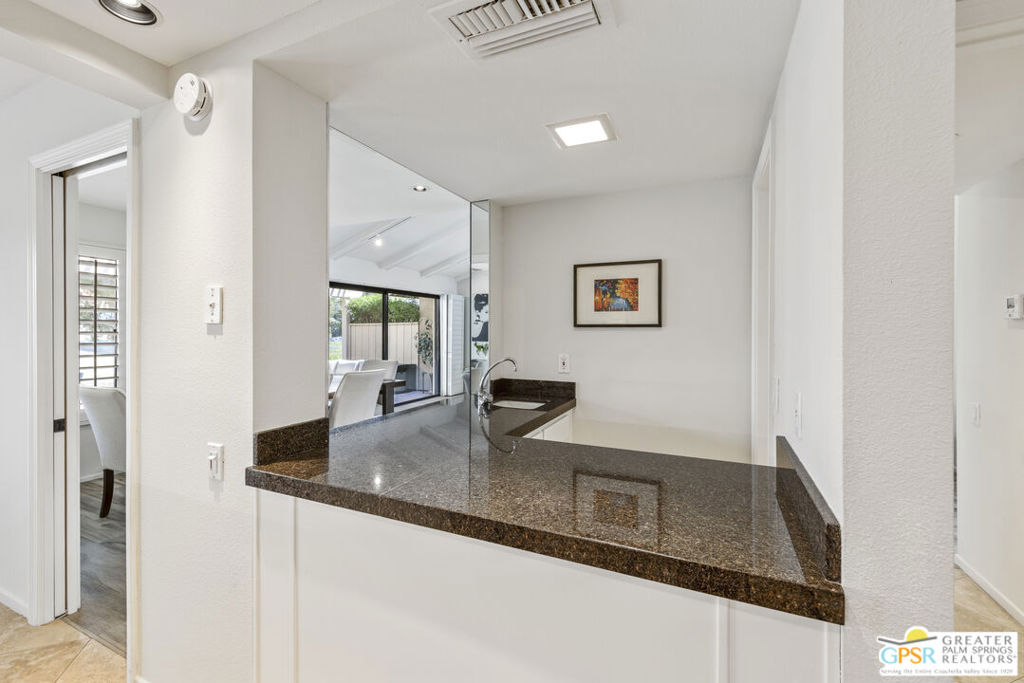 MLS #25593075PS image #11