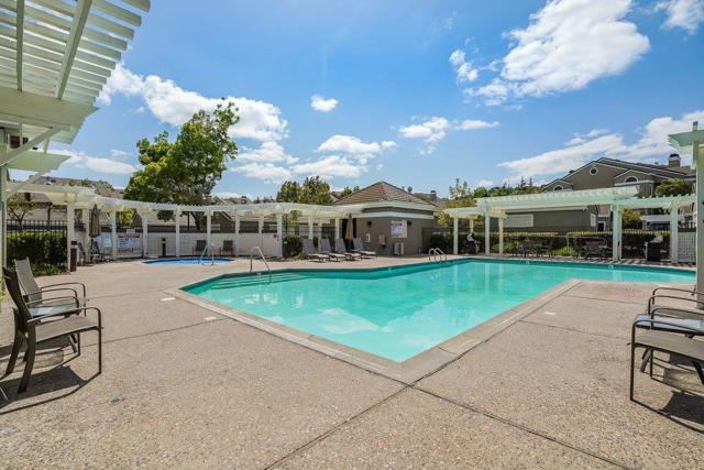 838 Bucks Lake Court, San Jose CA: https://media.crmls.org/mediaz/a902d450-cb8e-4559-84fd-30f44477ca9c.jpg