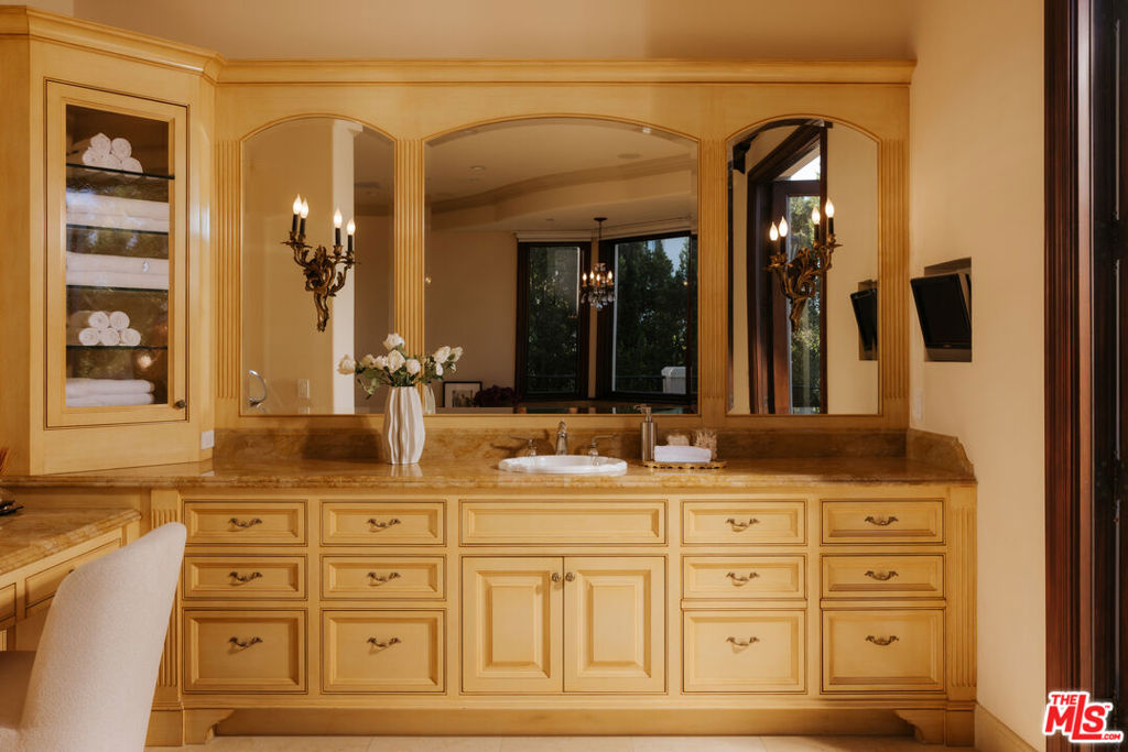 MLS #26868861 image #14